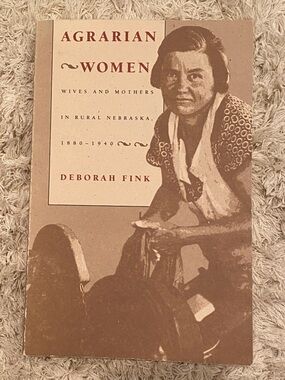 Deborah Fink - Agrarian Women (Beige)